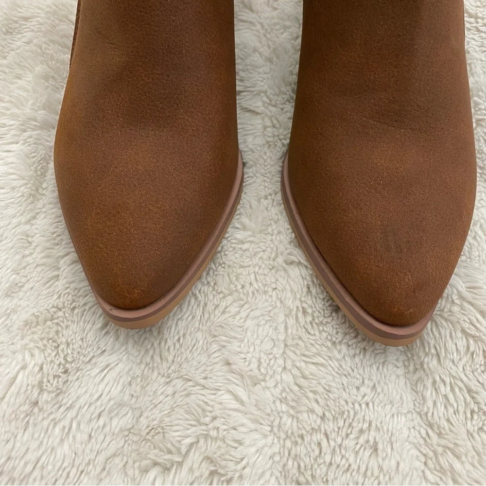 Maurices SuperCush Brown Tan Ankle Boots Booties w/ Buckle Accent Boho Size 7.5